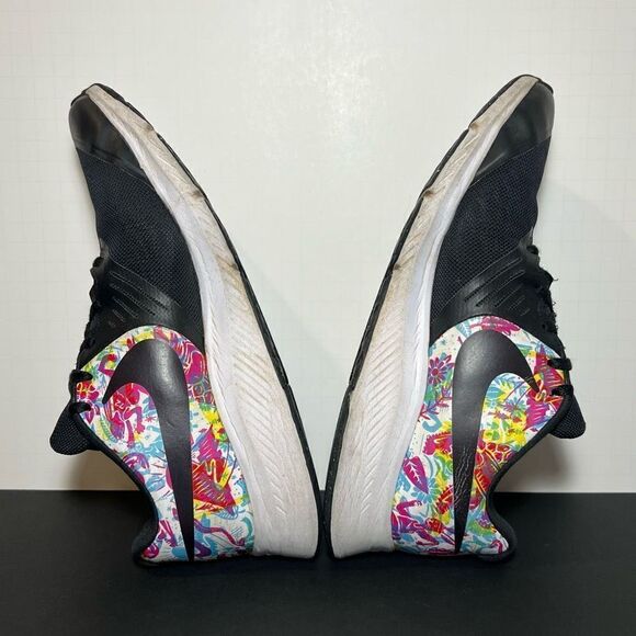 Girls NIKE Star Runner 2 Floral Graphic Athletic Shoes / Size 7 Youth - 8.5 W - Picture 6 of 9